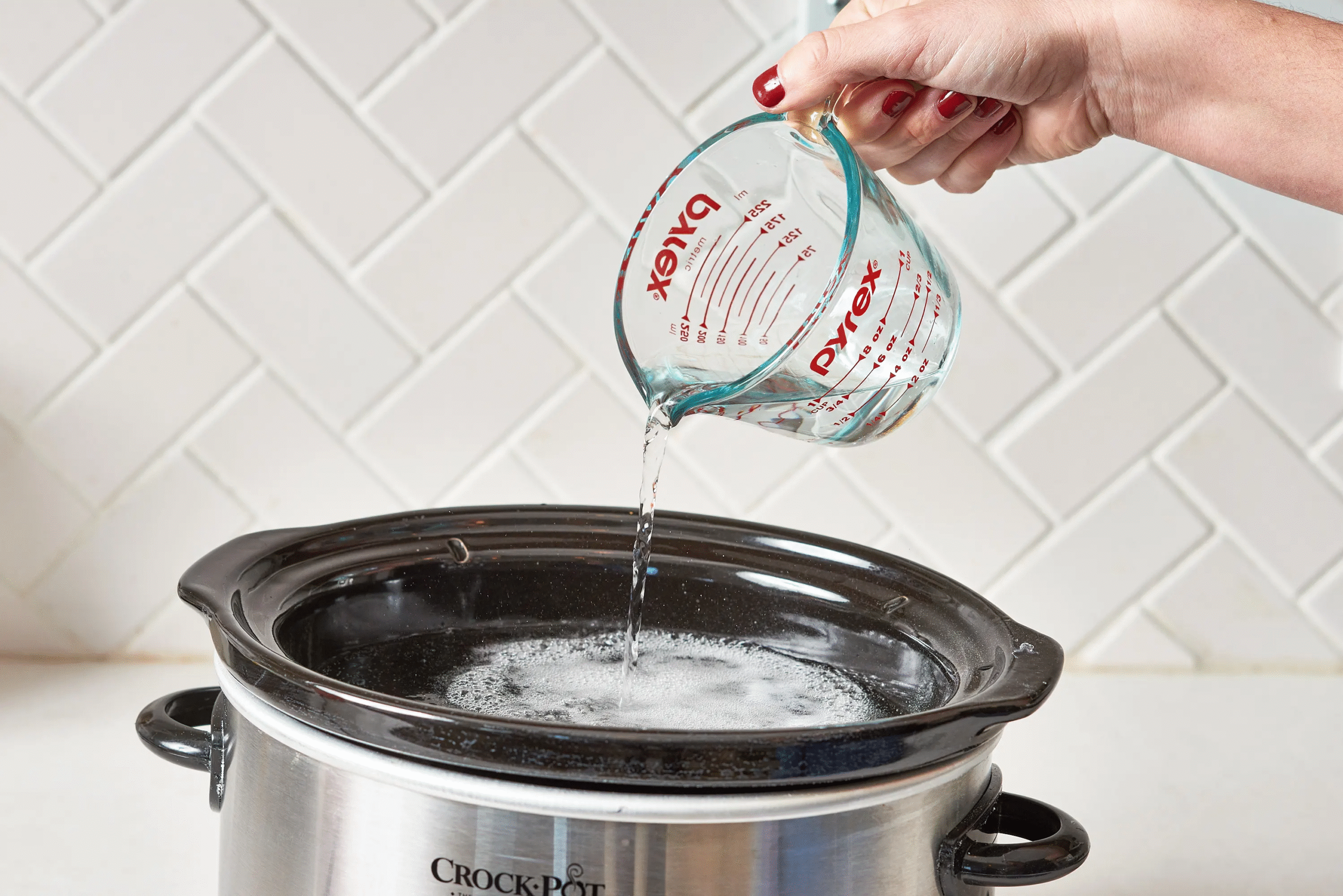 Slow Cooker Care: The Right Way to Clean and Remove Stains