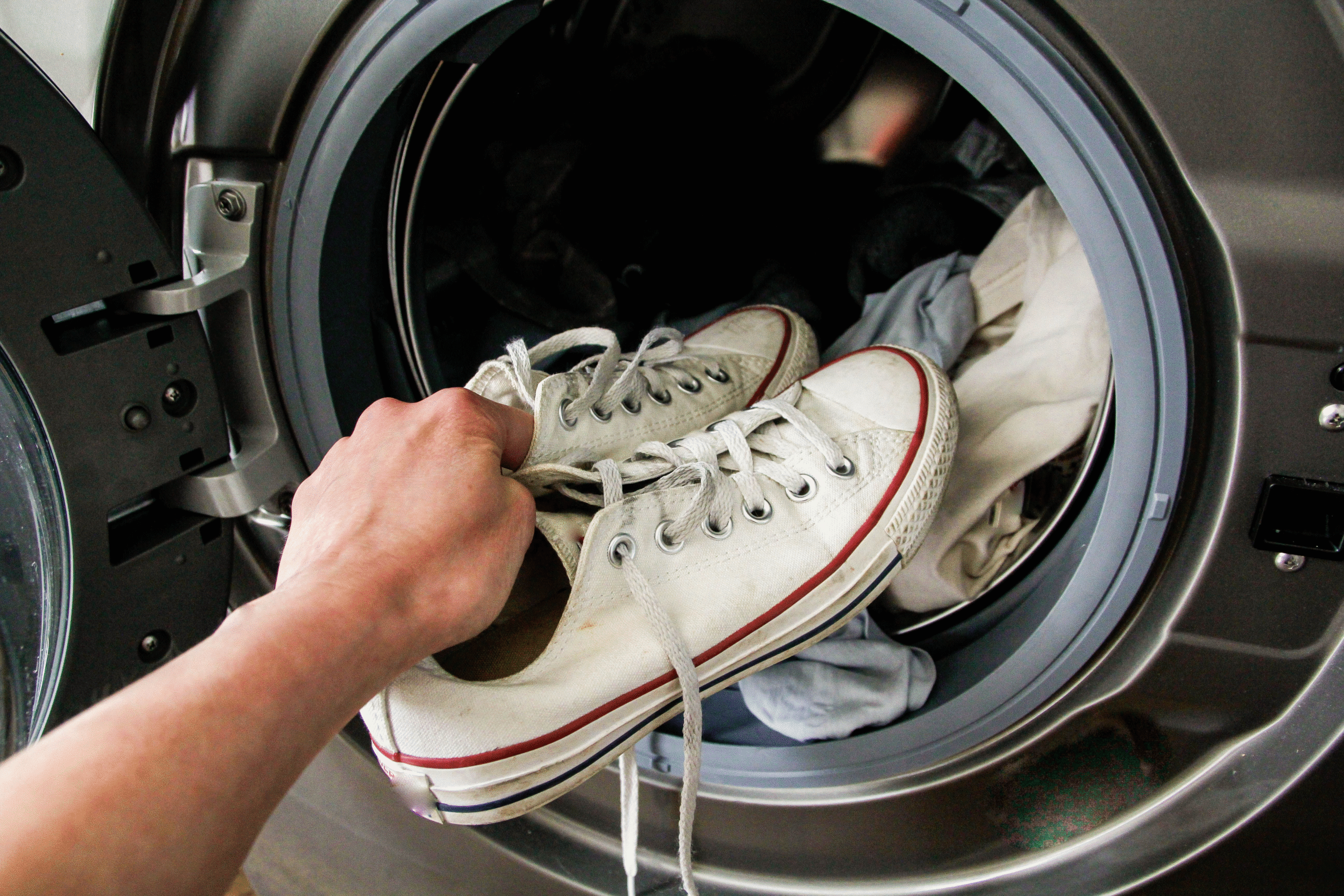 How to Wash Sneakers in a Washing Machine